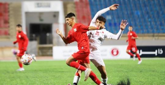 فدائي الناشئين يخسر أمام سوريا ويودع بطولة غرب آسيا