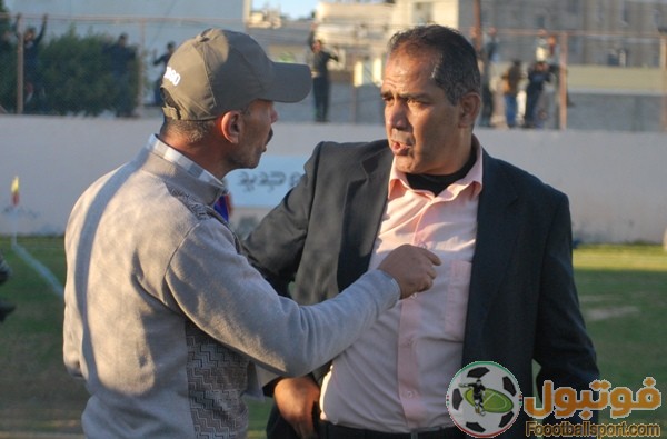 صور   شباب رفح يجدد الثقة بجهازه الفني