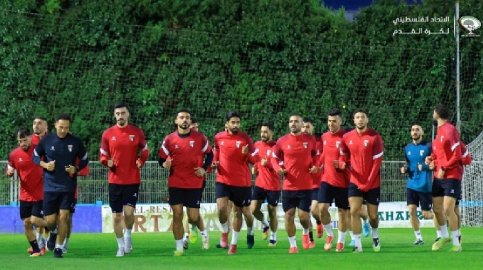 الفدائي يحط الرحال في بلباو ويشرع في التدريبات