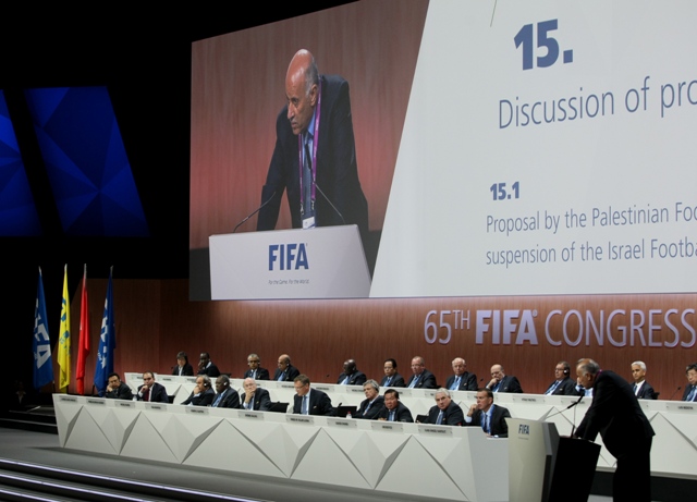 ماذا قالت  الصحافة الاسرائيلية  عن الرجوب 