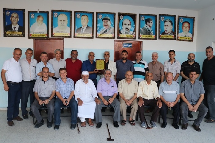 الوزير أبو النجا يزور نادي شباب رفح لتهنئة مجلس إدارته الجديد