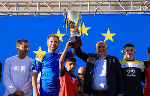 اتحاد الكرة والاتحاد الأوروبي ينظمان فعالية نجوم فلسطين