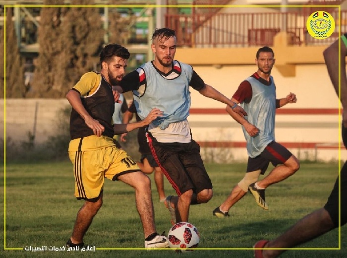 خدمات النصيرات يواصل تدريباته لاقتحام حلبة المنافسة