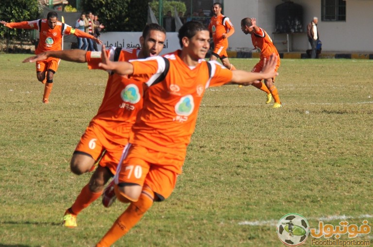 صور   الطواحين  تنهش لحم  النمور 