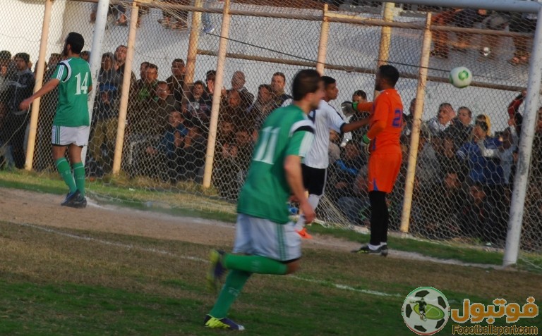 متصدر الأولى يعزز صفوفه بلاعب رفحي
