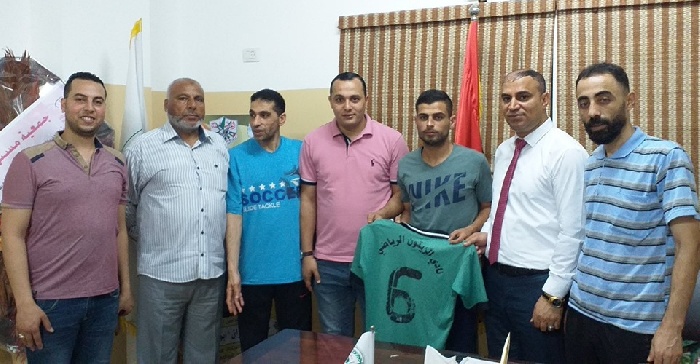 الزيتون يضم صانع الألعاب شادي بصلة