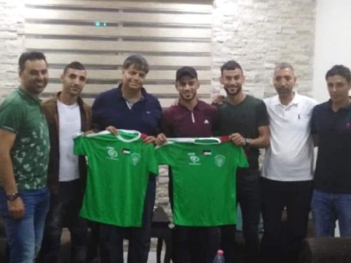 الأمعري يضم الشقيقين مراعبة ونمر واصف