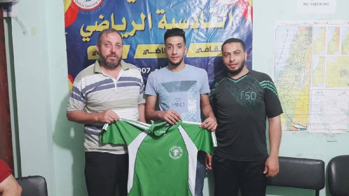 القادسية يكشف عن صفقته الأولى