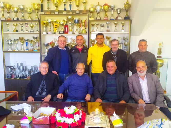 استعدادات العميد  ضم لاعبين وتجديد عقد ثنائي الدفاع