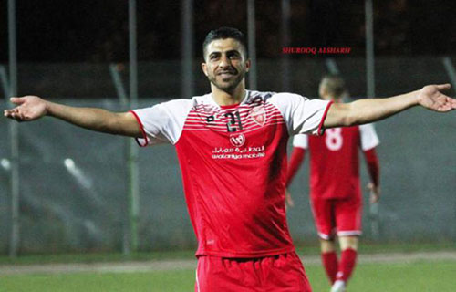 أحمد حربي  مدافع يقدم مستويات جيدة مع السموع