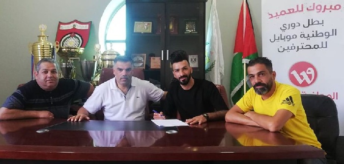 شباب الخليل يواصل تدعيم صفوفه