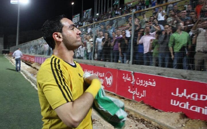 أبو عاصي يخلع قفاز التألق بعد مسيرة حافلة