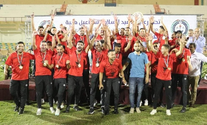 هنية يكرم بطلي دوري الدرجة الثانية